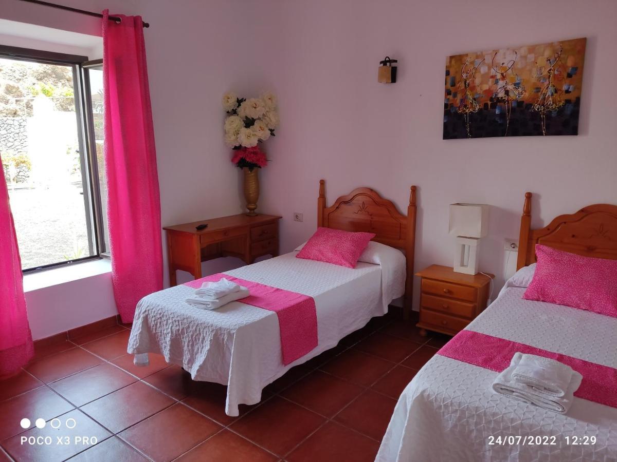 Numero28,Casa Tilama Uga Buitenkant foto