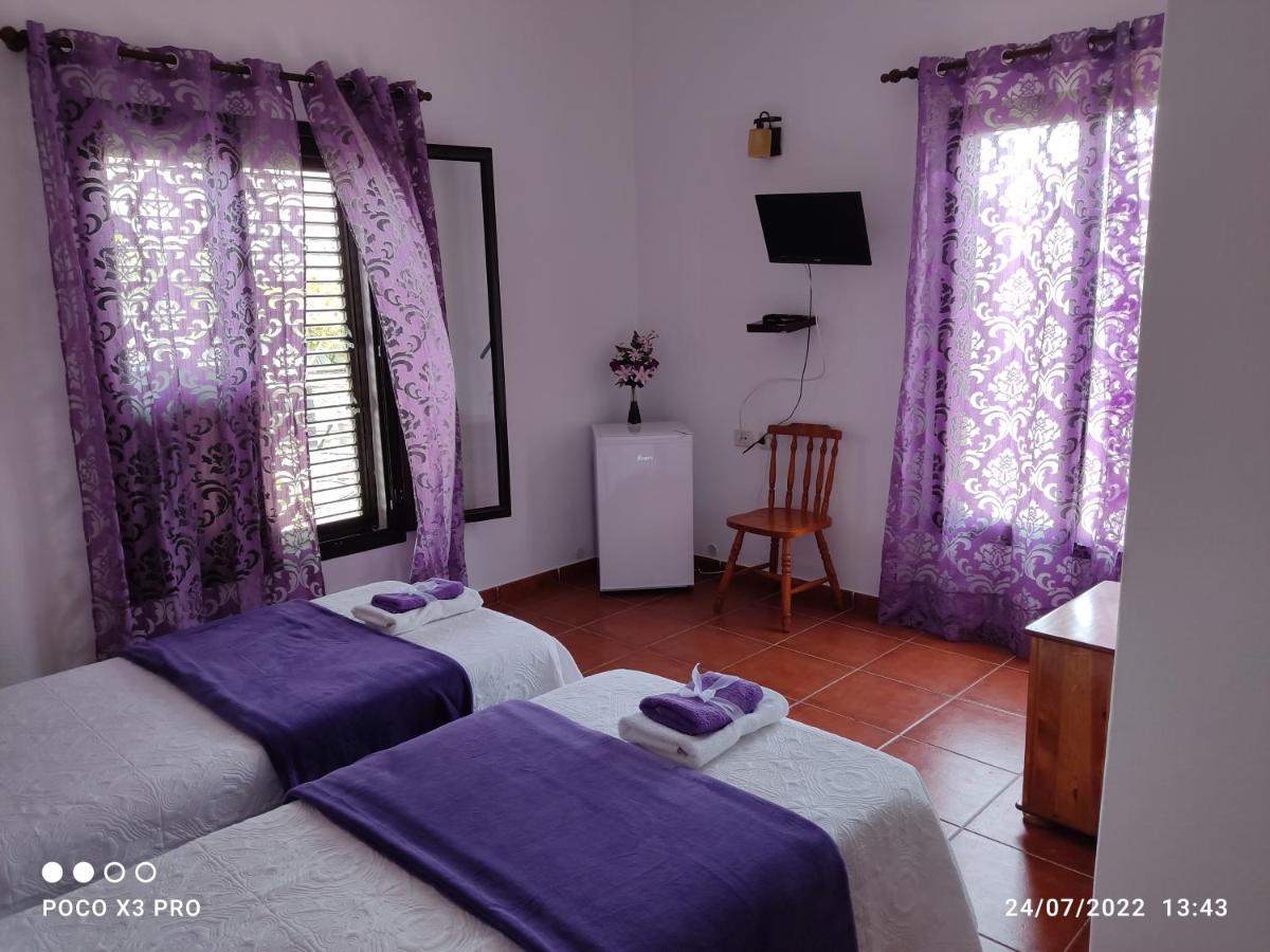 Numero28,Casa Tilama Uga Buitenkant foto
