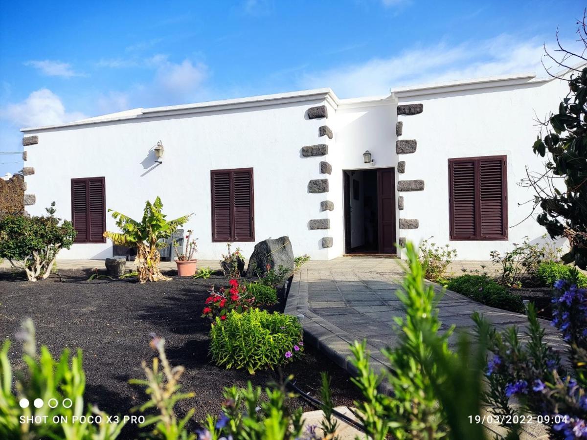 Numero28,Casa Tilama Uga Buitenkant foto